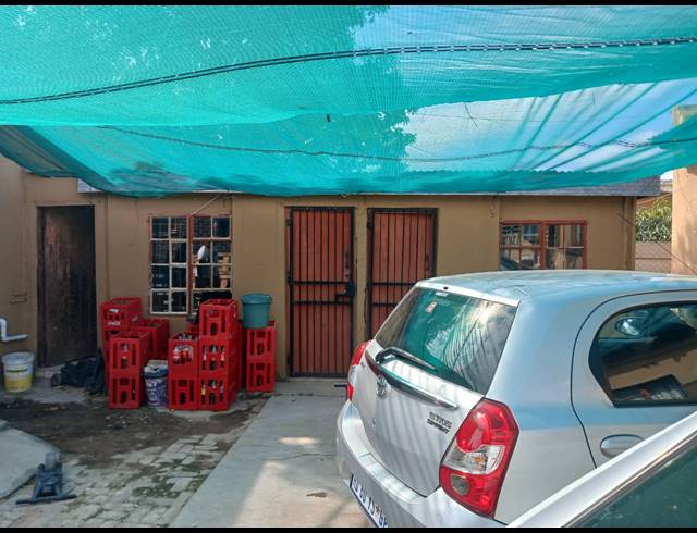 4 BEDROOM HOUSE FOR SALE IN SESHEGO B